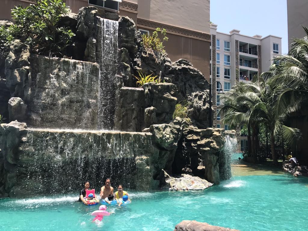 Atlantis Condo Resort Jomtian Pattaya 좀티엔 비치 외부 사진