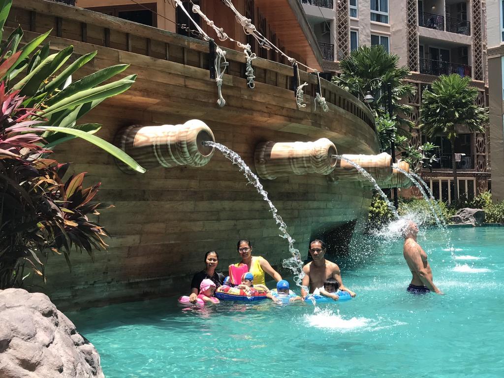 Atlantis Condo Resort Jomtian Pattaya 좀티엔 비치 외부 사진
