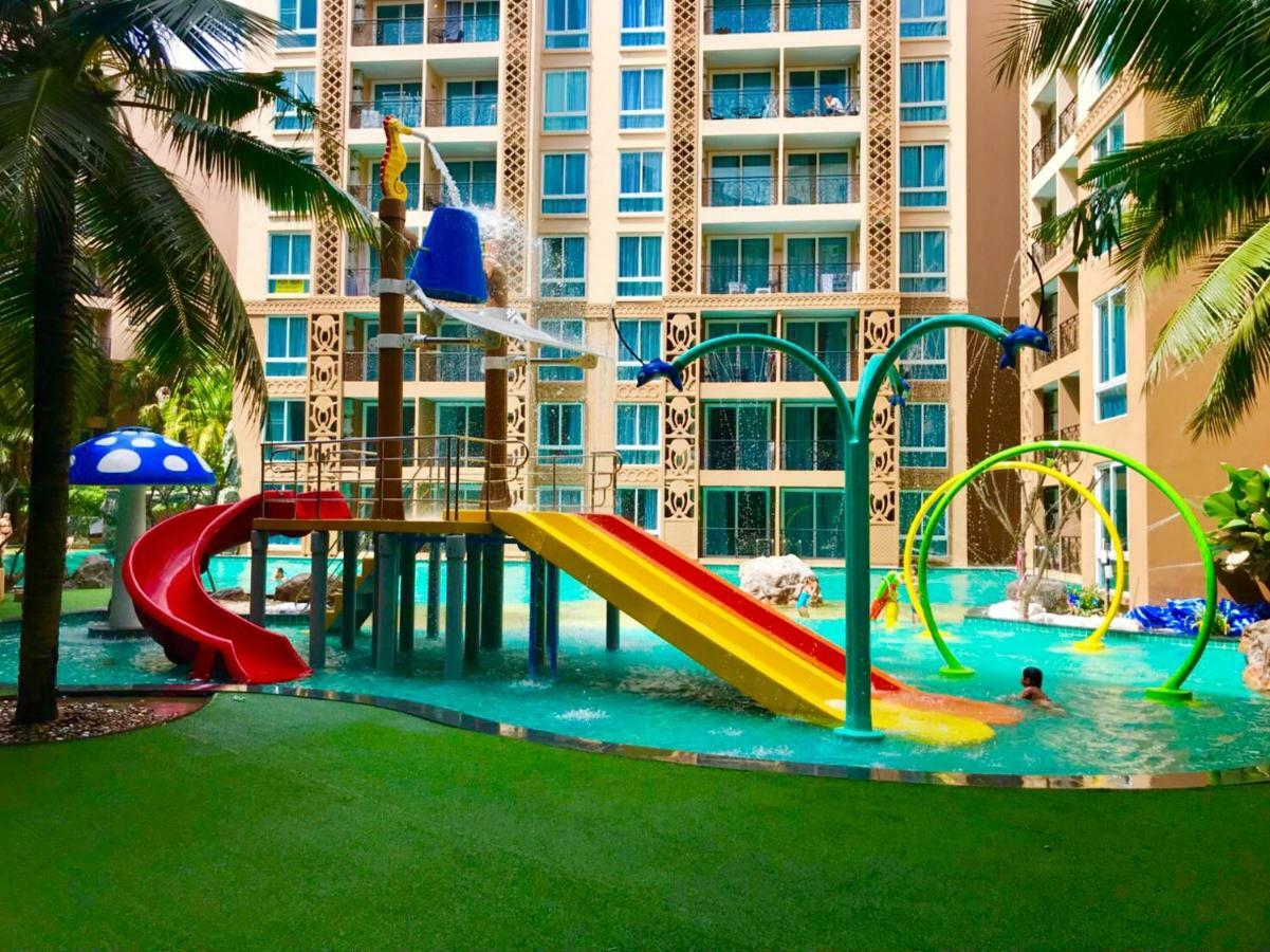 Atlantis Condo Resort Jomtian Pattaya 좀티엔 비치 외부 사진